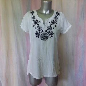 Short Sleeved White Tunic Top with Blue Embroidery